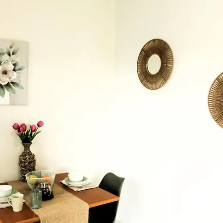 Spiros House * ロダ
